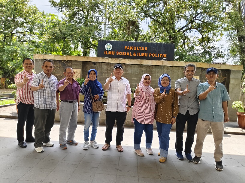 Pengurus IKA SMANSA Tebingtinggi Sowan Ke Ketua Dewan Pertimbangan