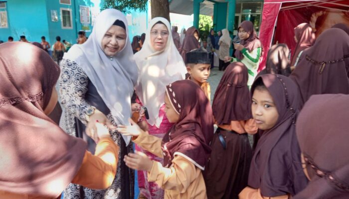 Plt Kadisdikbud Aceh Besar Kunjungi SDN 1 Pagar Air