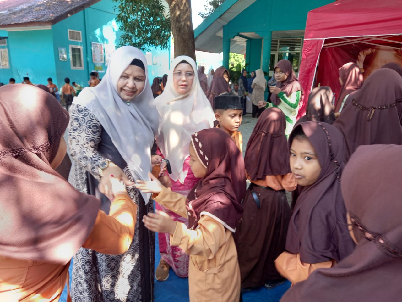 Plt Kadisdikbud Aceh Besar Kunjungi SDN 1 Pagar Air