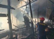 Kebakaran Panglong Kayu di Kuta Baro Aceh Besar, Satu Bangunan Ludes Terbakar