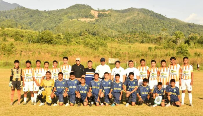 Bupati Madina Motivasi Pemain OCM U-15 Dan SSB Sayap Biru Pasid
