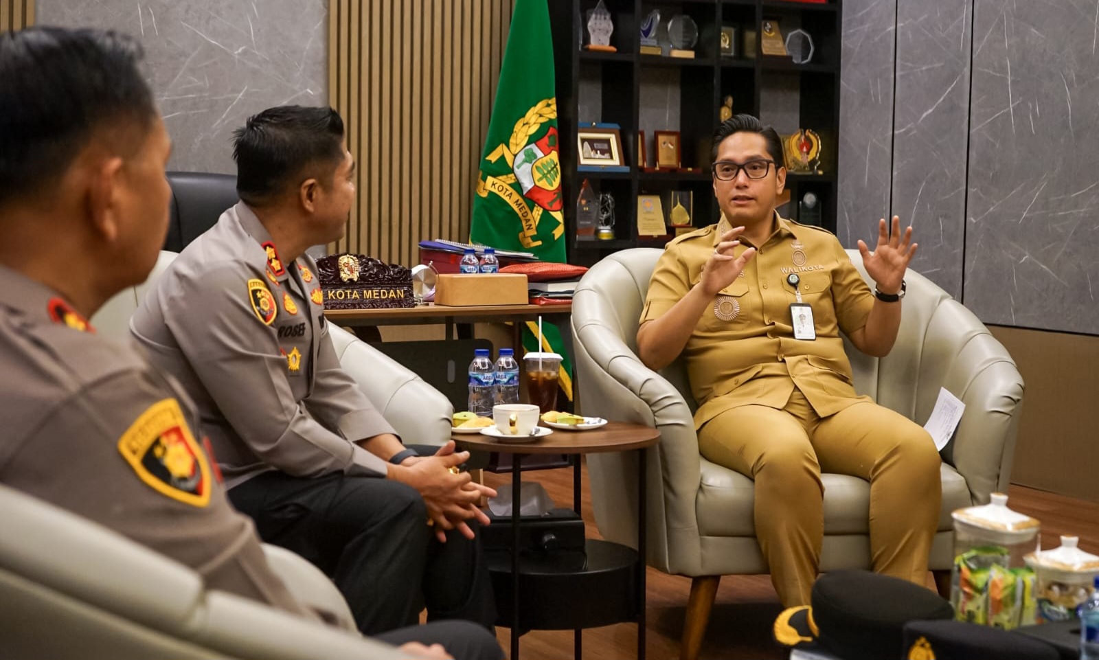 Wali Kota Medan & Kapolres Pelabuhan Belawan Bersinegi Wujudkan Kondusifitas Belawan Demi Kemajuan Kota