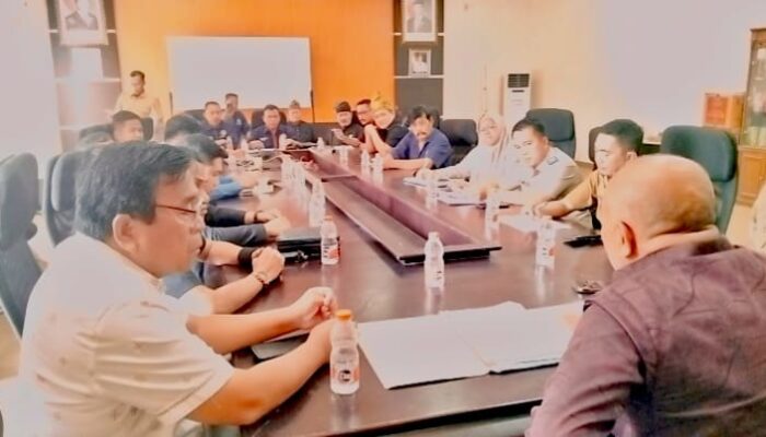 Pembentukan Pansus Plasma 20 Persen Perkebunan Kembali Tertunda