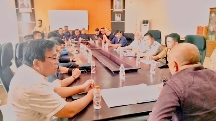 Pembentukan Pansus Plasma 20 Persen Perkebunan Kembali Tertunda