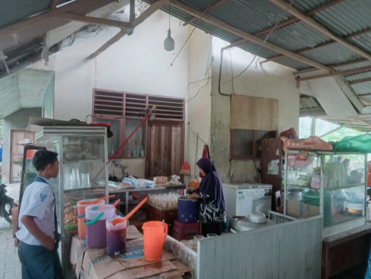 Rumah Dinas SMP Negeri 1 Beringin Beralih Fungsi Jadi Kantin, Kondisi Lingkungan Sekolah Disorot