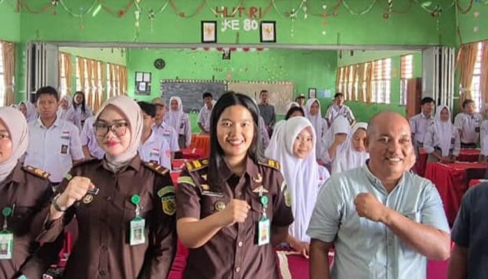 Jaksa Masuk Sekolah di SMKN 3 Panyabungan, Bahas Judi Online dan Narkoba