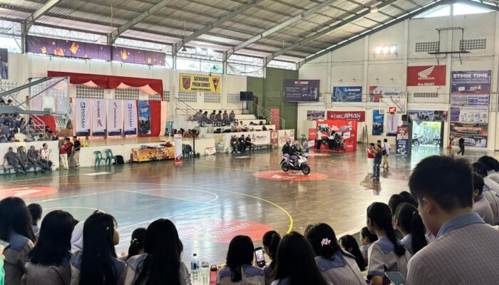 Roadshow Honda DBL 2026 Bakar Semangat Pelajar SMA Dr Wahidin Sudirohusodo