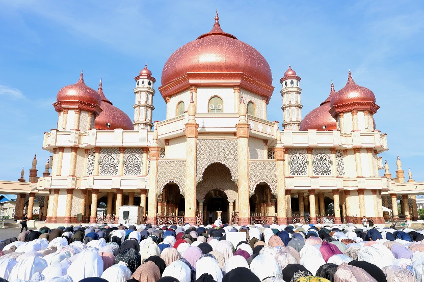 Hadapi Kekeringan Dan Karhutla, Wabup Fadheil Ikut Shalat Istisqa