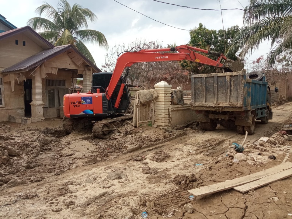 Pesantren Baitul Huda Duri Bantu Warga Terdampak Banjir Aceh Tamiang