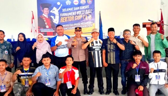 Rektor UGNP Buka Turnamen Bola Voli Rektor Cup I Untuk SMA Sederajat