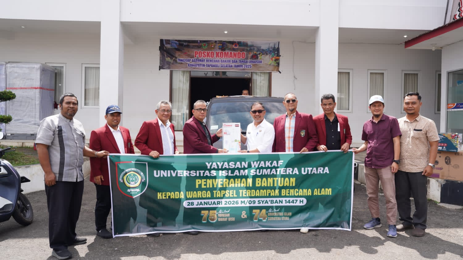 Yayasan Wakaf UISU Serahkan Bantuan Bencana Banjir Ke Tapsel
