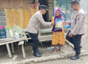 Polsek Panai Tengah Bagi Sembako ke Keluarga Kurang Mampu