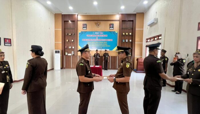 Tiga Kepala Seksi Kejari Bireuen Dimutasi, Pejabat Baru Dilantik