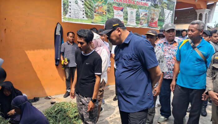 Bupati Deliserdang Beli Bawang Merah Petani Sebanyak 1 Ton