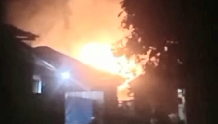 Satu Rumah Di Mompang Jae Madina Terbakar
