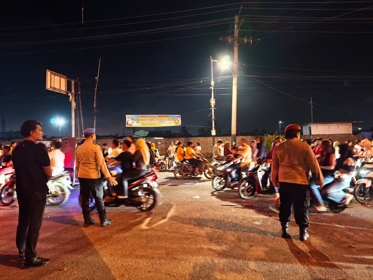 Malam Tahun Baru Aman Dan Kondusif, Kapolres Pelabuhan Belawan Ucapkan Terima Kasih Kepada Warga