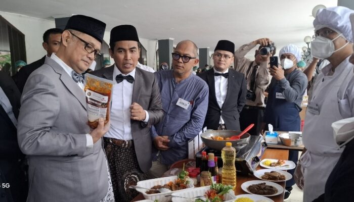 Menhaj Uji Cita Rasa Makanan Haji, Pastikan Sesuai Lidah dan Gizi Jamaah