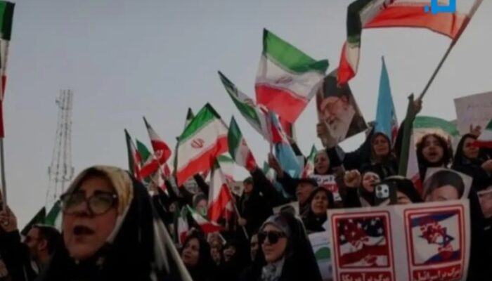 Iran Nyatakan Siap Perang Lawan AS