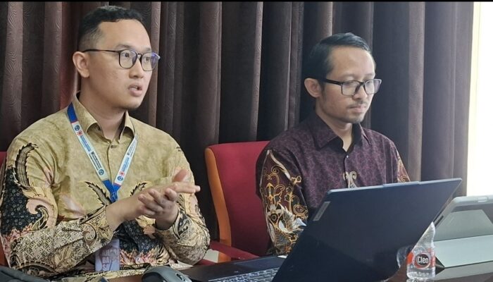 Keren! Siswa Kharisma Bangsa Raih Penghargaan Cambridge Top in the World