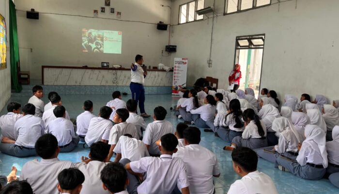 Awali Tahun dengan Resolusi #cari_aman, Honda Kunjungi SMAN 3 Tebingtinggi