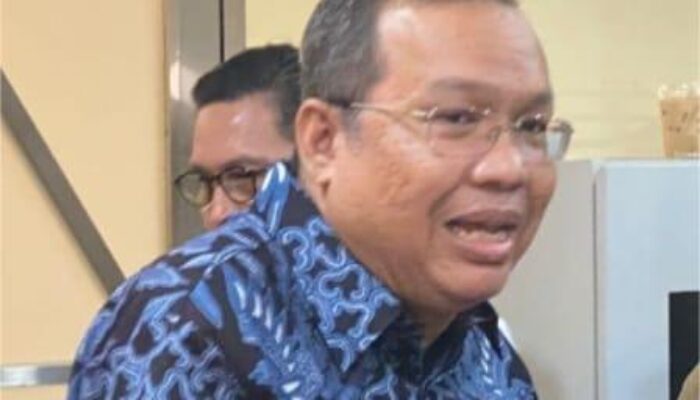 Dirut BEI Mundur Menyusul Anjloknya IHSG