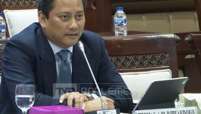 Komisi XI DPR Pilih Thomas Djiwandono Jadi Deputi Gubernur BI