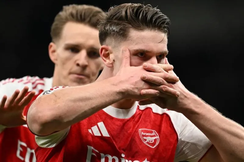 Arsenal Menangi Derbi London Utara