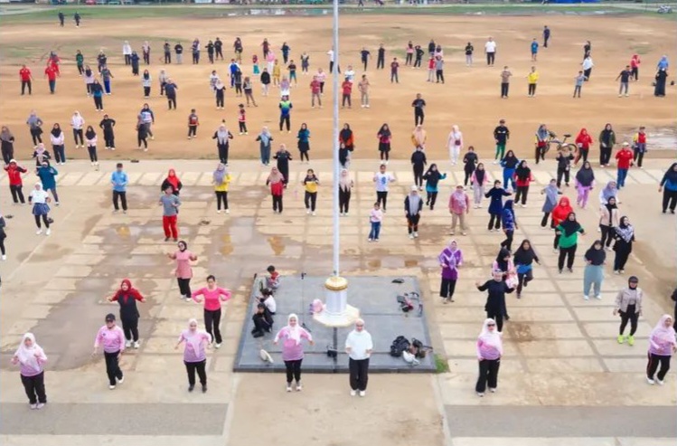 Bunda PAUD Labusel Ajak ASN Dan Masyarakat Senam Sehat