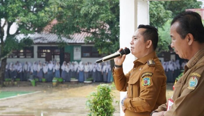 Bupati Padanglawas Ajak Siswa SMAN 1 Barumun Jauhi Narkoba Dan Disiplin
