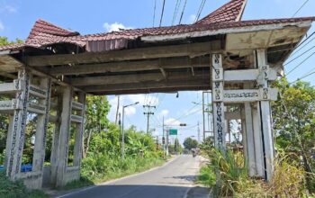 Pemkab Simalungun Bongkar Gapura Perbatasan Siantar-Saribudolok Atasi Macet