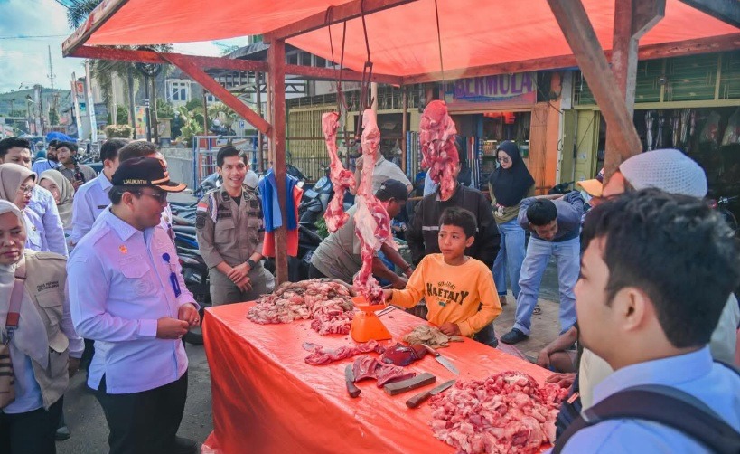 Wali Kota Padangsidimpuan Pastikan Harga Daging Stabil Jelang Ramadan