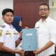Bupati Labusel Serahkan SK CPNS STTD, Tegaskan Disiplin Sejak Hari Pertama