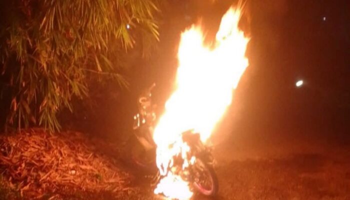Sepeda Motor Terbakar Di Tebingtinggi, Korban Jiwa Nihil