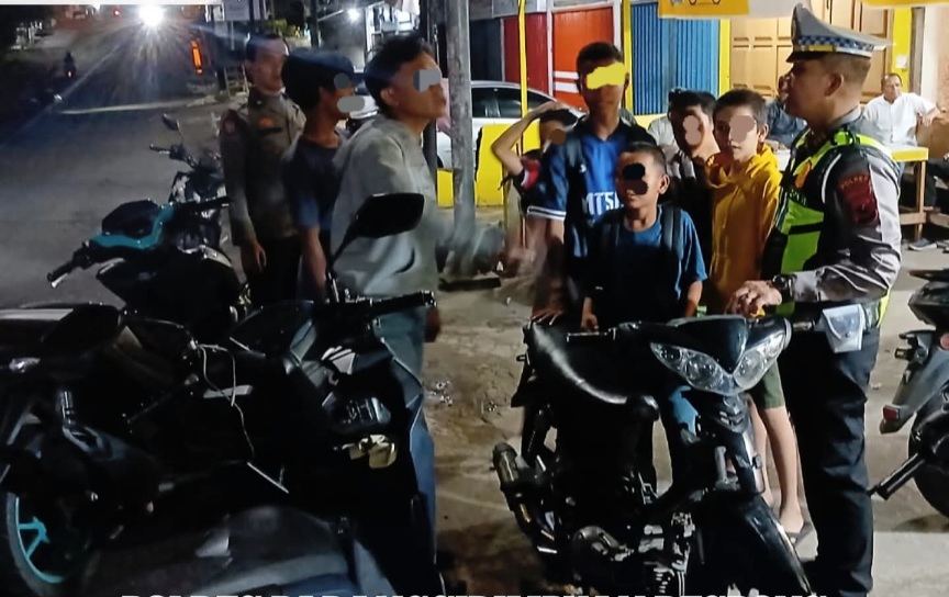 Call Center 110 Polres Padangsidimpuan Selesaikan Kasus Perkelahian