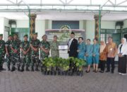 Kodim Dairi Serahkan 1.050 Bibit Kemiri Dukung Program Dairi Asri