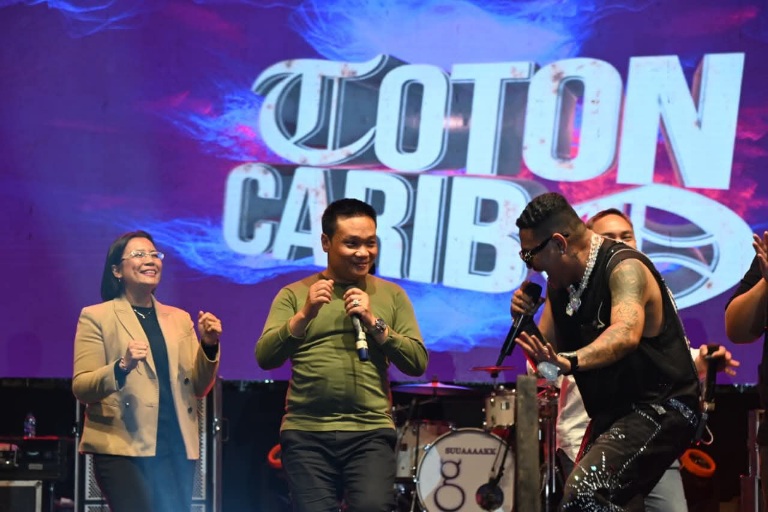 Bupati Humbahas Hadiri Peluncuran Horas Samosir Fiesta 2026