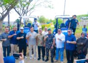 Serahkan Traktor Dan Combine Harvester, Zakiyuddin Yakin Produktivitas Petani Akan Meningkat