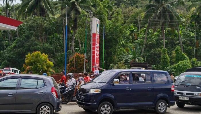 Distribusi BBM ke 10 SPBU di Mandailing Natal Normal, LSM Ucapkan Terima Kasih Bupati