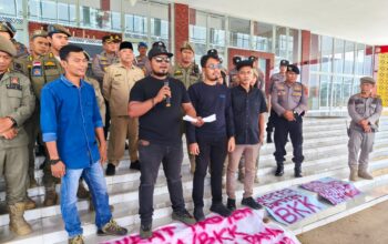 Demo Kantor Bupati Batubara, Ampera Desak APH Usut Proyek Pojok Baca 141 Desa