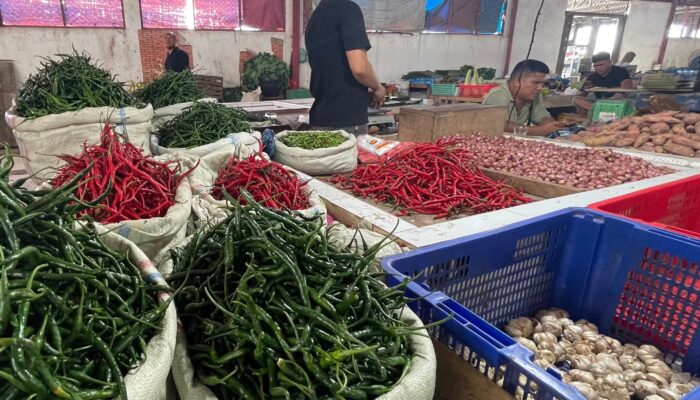Harga Cabai dan Tomat Mulai Naik Jelang Ramadan di Lambaro