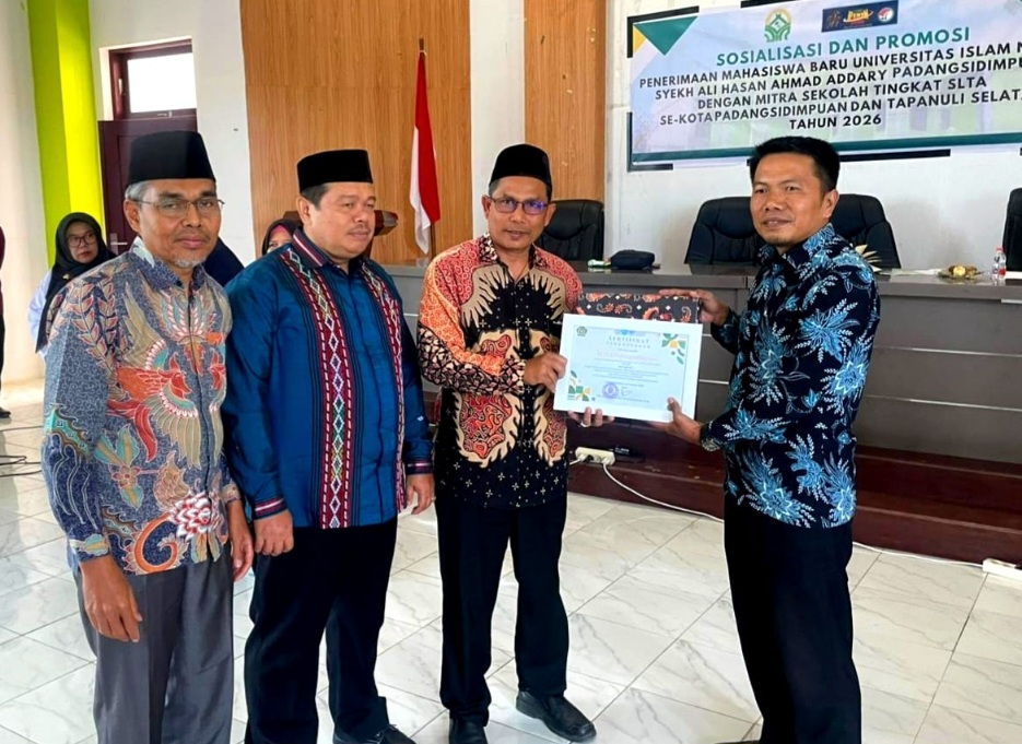 MAN 1 Padangsidimpuan Kembali Raih Penghargaan Dari UIN Syahada