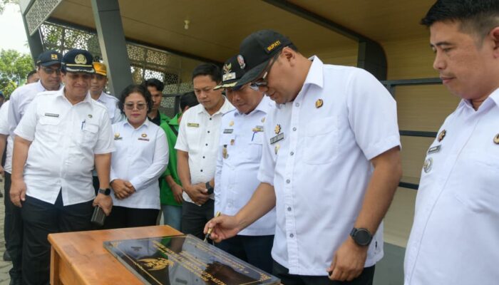 Alun-Alun Tanjungmorawa Diresmikan, Bupati: Kita Juga Mendorong Aktivitas Ekonomi Kreatif