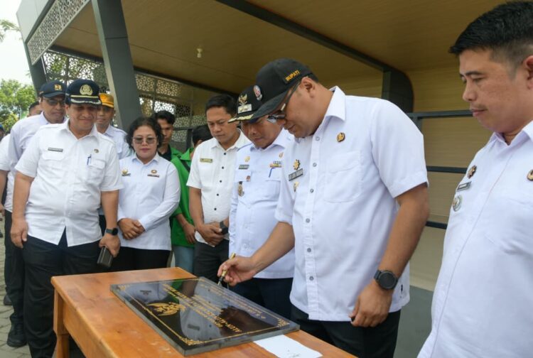 Alun-Alun Tanjungmorawa Diresmikan, Bupati: Kita Juga Mendorong Aktivitas Ekonomi Kreatif