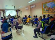 Sat Lantas Polres Pelabuhan Belawan Sosialisasikan Keselamatan Berlalu Lintas Kepada Karyawan PT. Leong Hup Jayaindo