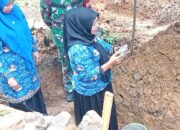 Dana Bonus PT SMGP Dorong Pembangunan Rumah Tahfis, Pj Kades Huta Julu Letakkan Batu Pertama