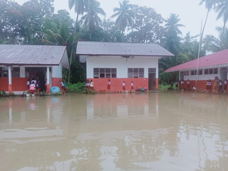 Hujan Lebat, 3 Desa Di Siabu Kembali Banjir