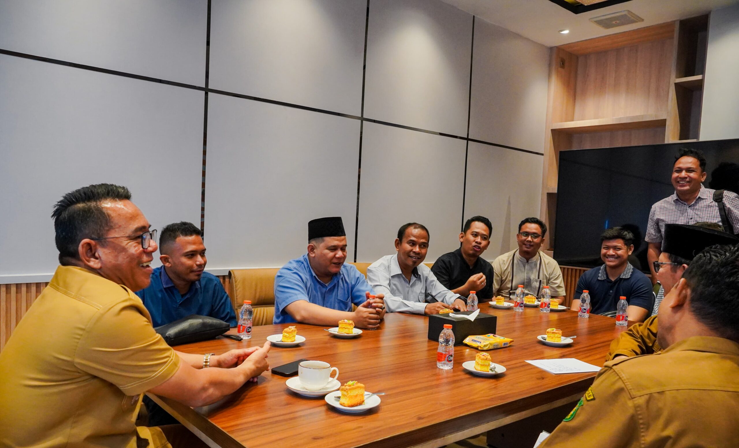 Dukung Pawai Obor Sambut Ramadhan, Zakiyuddin Harahap Nilai Kegiatan Positif Dorong Semangat Kebersamaan Anak Muda