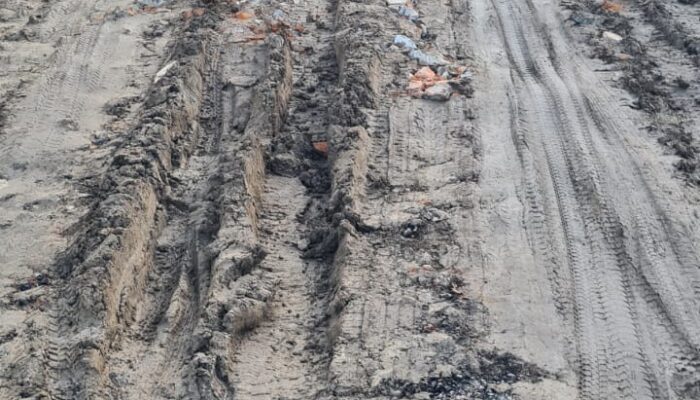 Jalan dan Drainase Rusak, Warga Tumpatan Tuntut Perbaikan dari Developer Grand Lestari