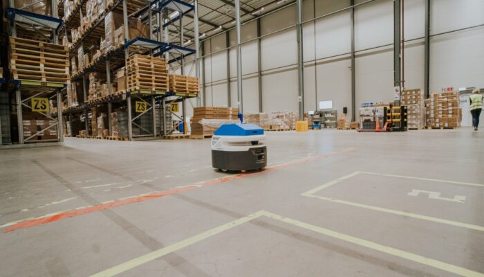 Menjembatani Kesenjangan: Bagaimana Peran 3D Machine Vision di dalam TransformasiSektor Logistik dan Pergudangan