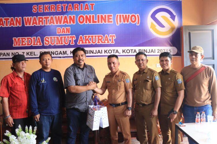 Diskominfo Binjai Silaturrahmi dengan IWO, Usulkan Program Uji Kompetensi Wartawan Tahun 2026